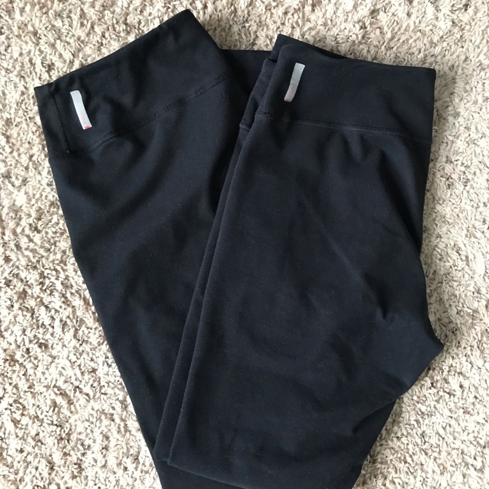 Two pairs of GUC ZELLA Leggings